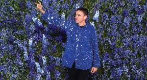 Nowness or the struggle to colonize the present